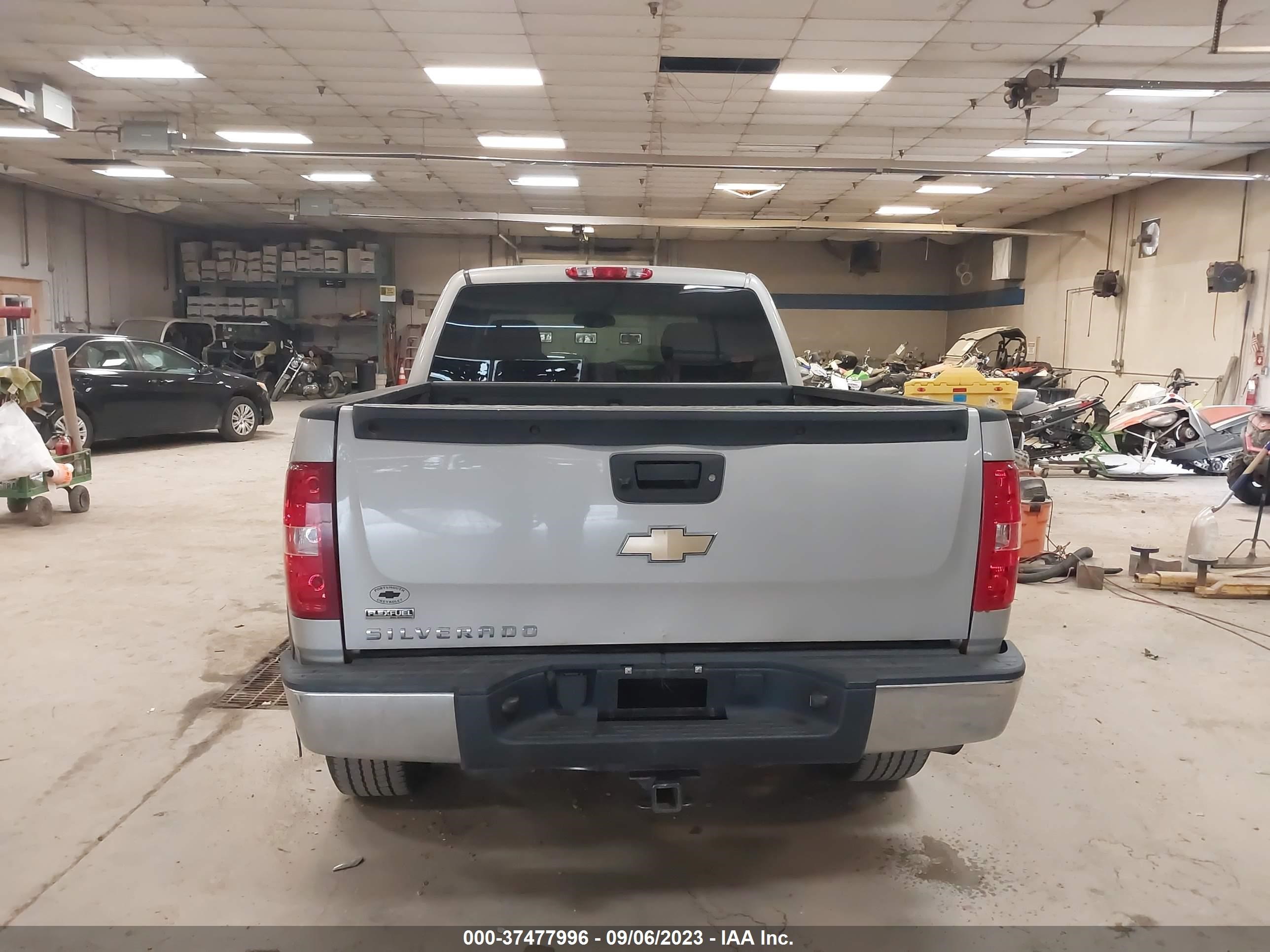 Photo 16 VIN: 1GCEK29059Z180387 - CHEVROLET SILVERADO 