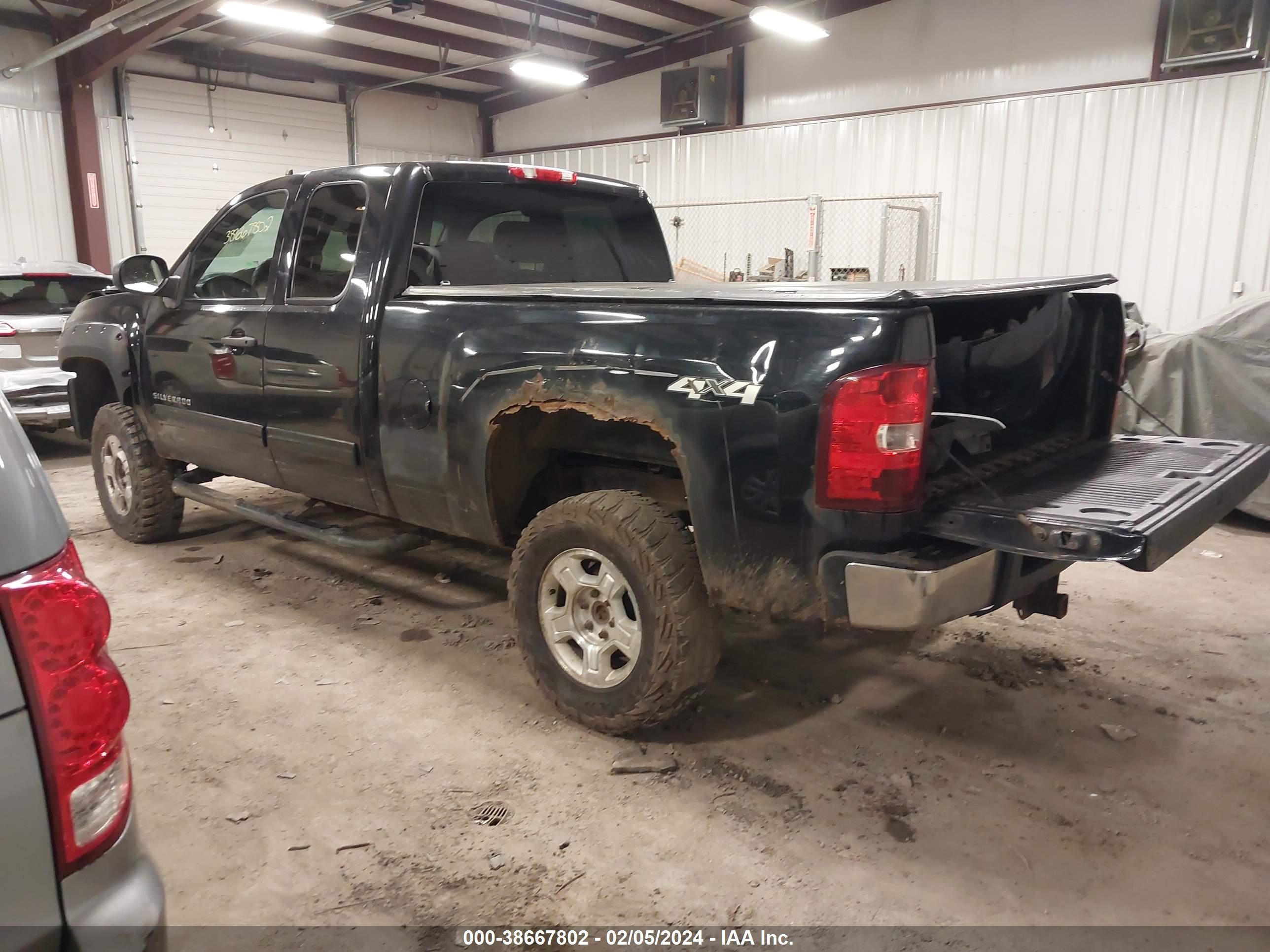 Photo 2 VIN: 1GCEK29069Z292938 - CHEVROLET SILVERADO 