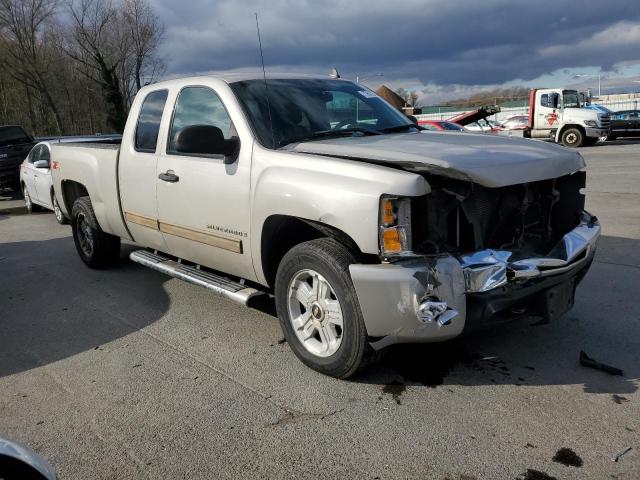 Photo 3 VIN: 1GCEK29079Z143325 - CHEVROLET SILVERADO 