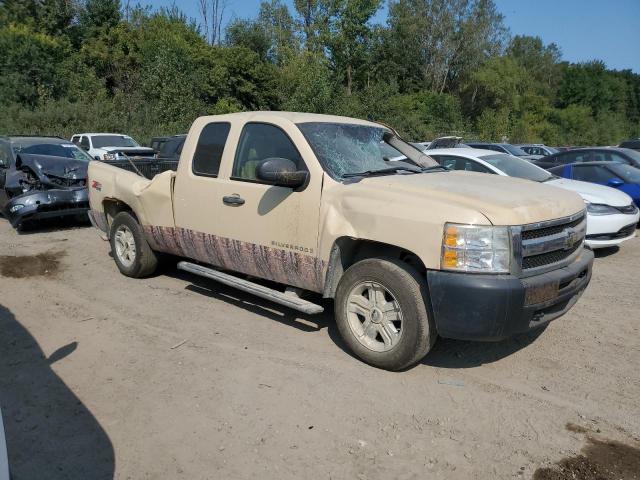 Photo 3 VIN: 1GCEK29J09Z151470 - CHEVROLET SILVERADO 