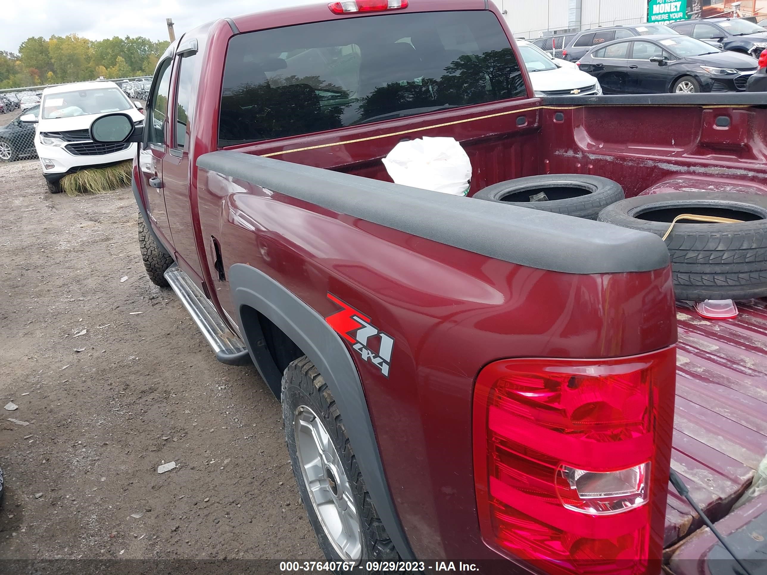 Photo 13 VIN: 1GCEK29J29Z250470 - CHEVROLET SILVERADO 