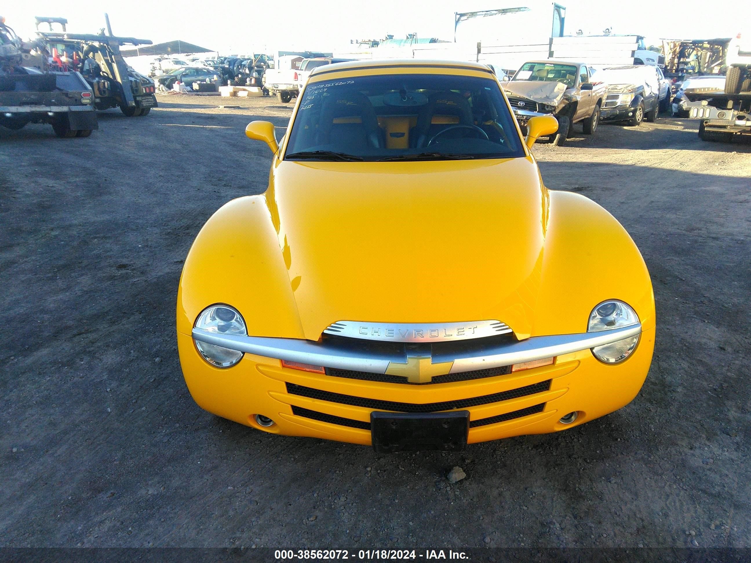 Photo 11 VIN: 1GCES14H86B123385 - CHEVROLET SSR 