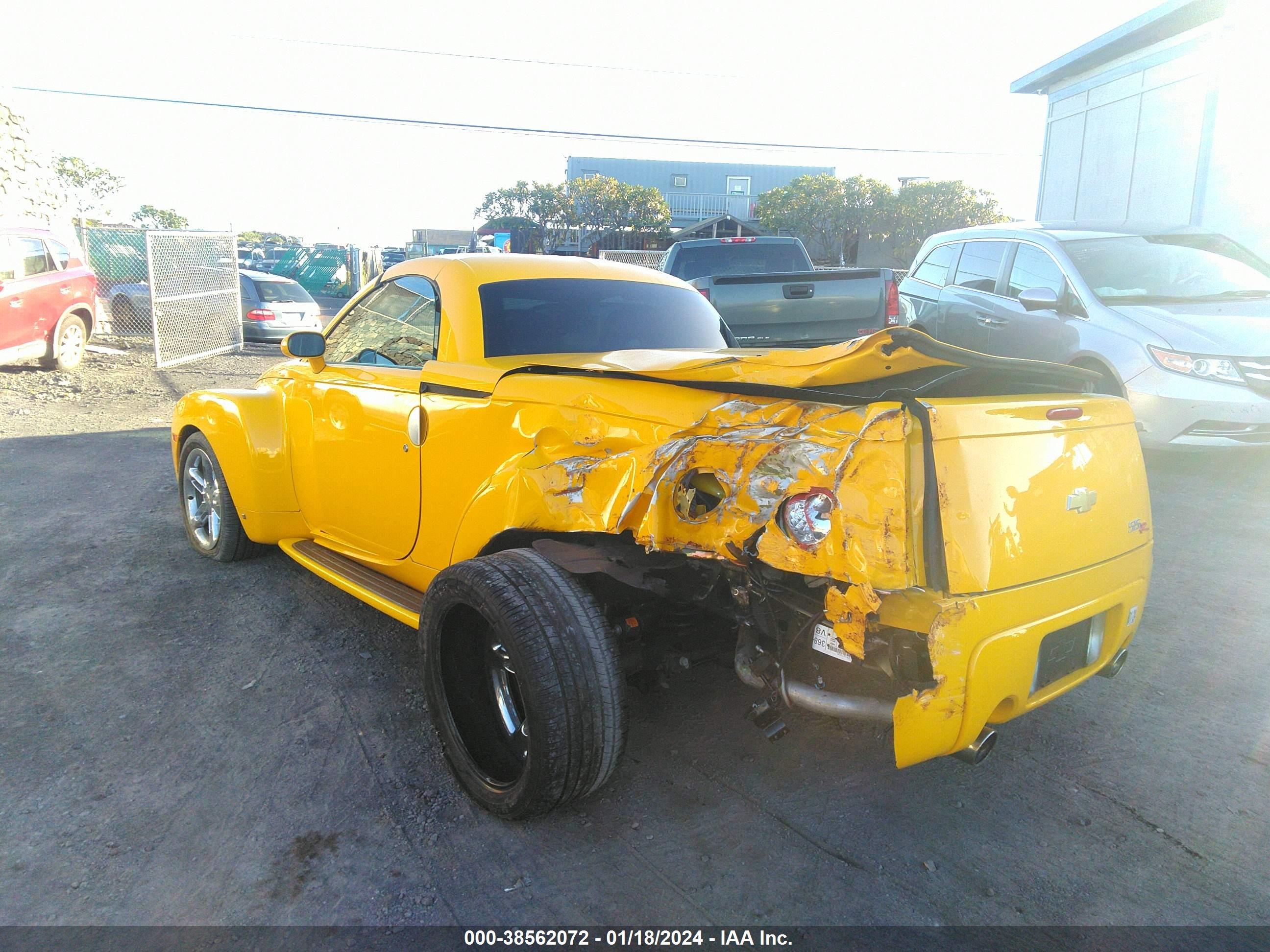 Photo 5 VIN: 1GCES14H86B123385 - CHEVROLET SSR 