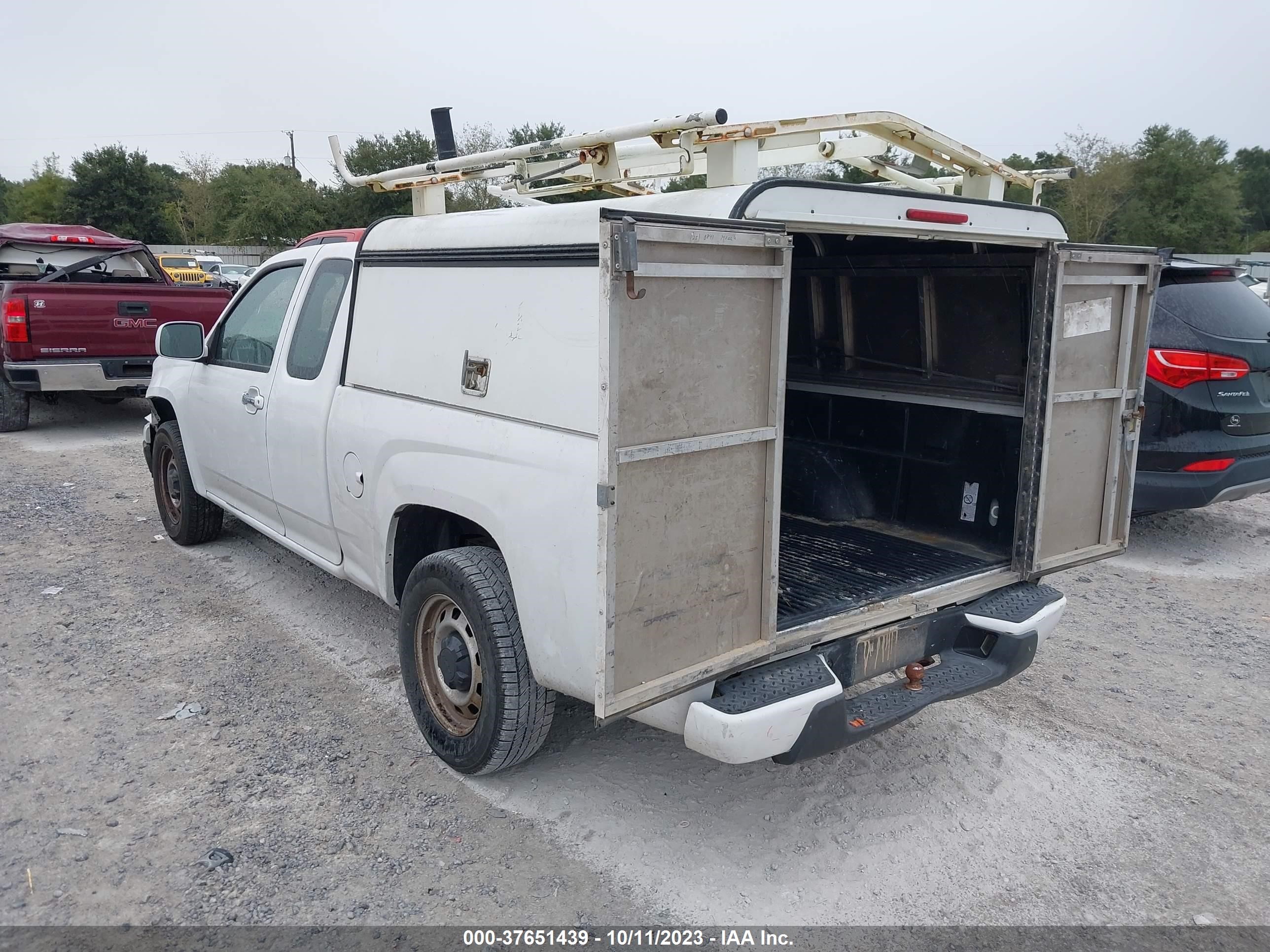 Photo 2 VIN: 1GCESBFE1C8124220 - CHEVROLET COLORADO 