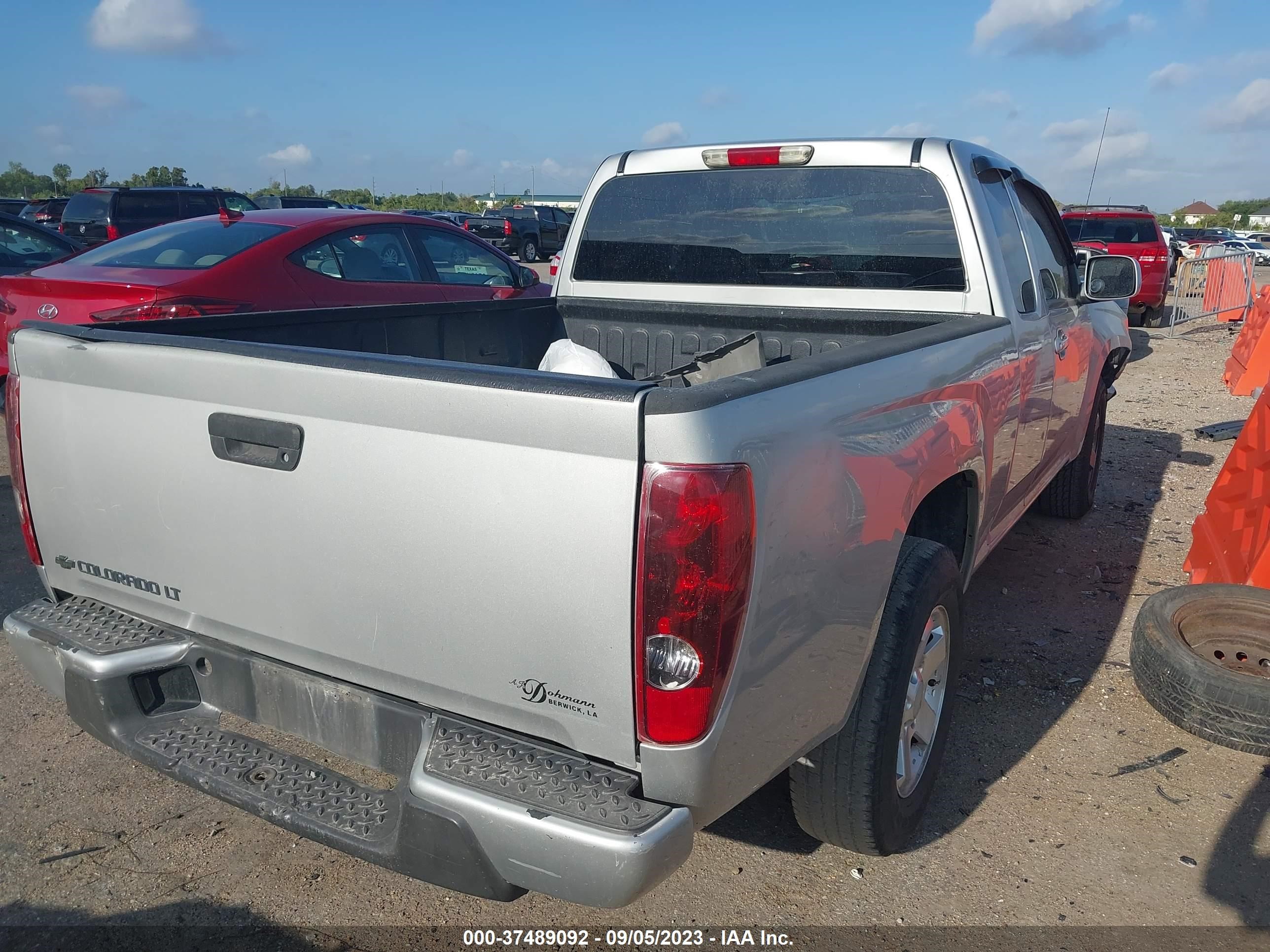 Photo 3 VIN: 1GCESCDE7A8136135 - CHEVROLET COLORADO 