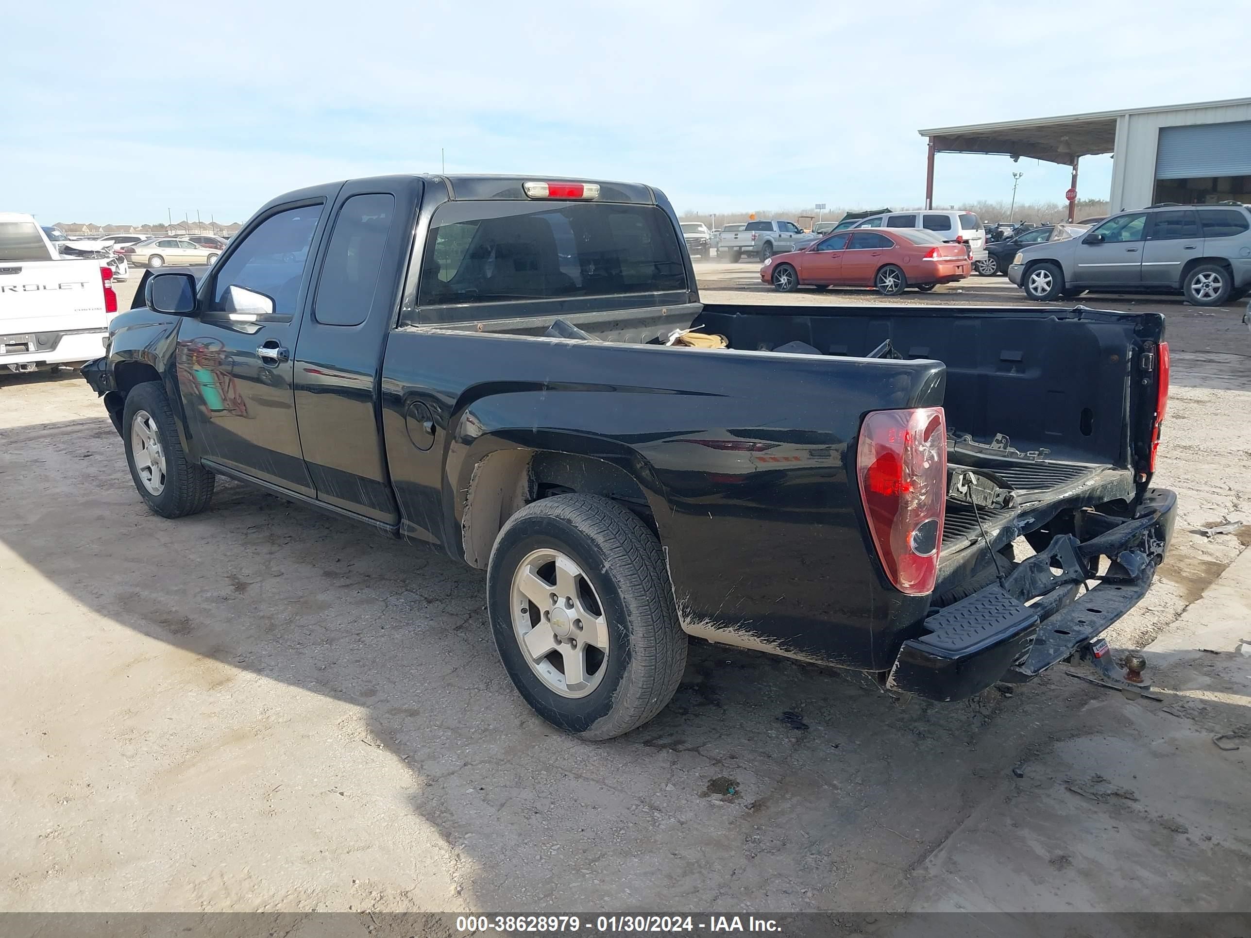 Photo 2 VIN: 1GCESCF98C8101428 - CHEVROLET COLORADO 