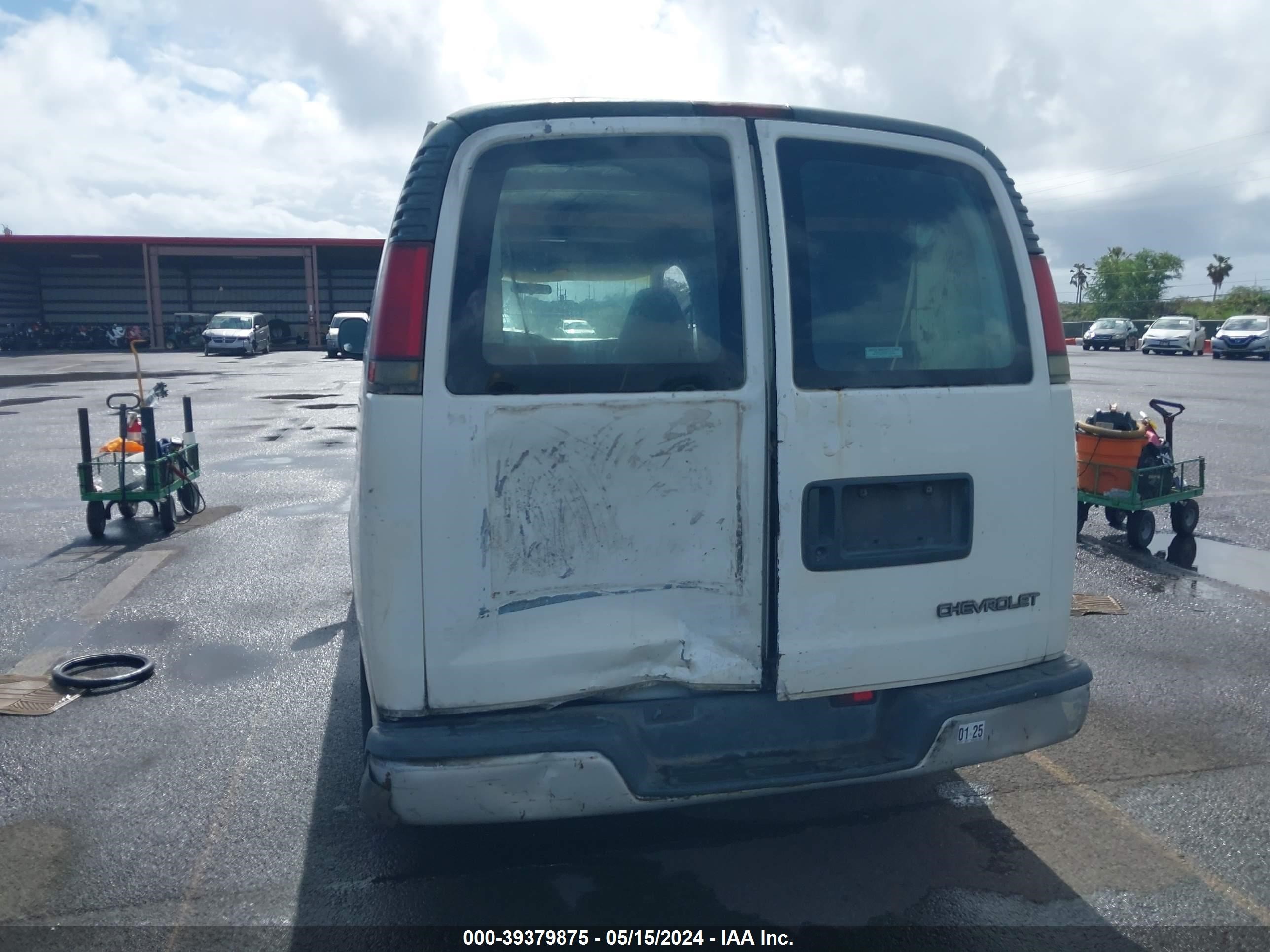 Photo 5 VIN: 1GCFG15M011122831 - CHEVROLET EXPRESS 