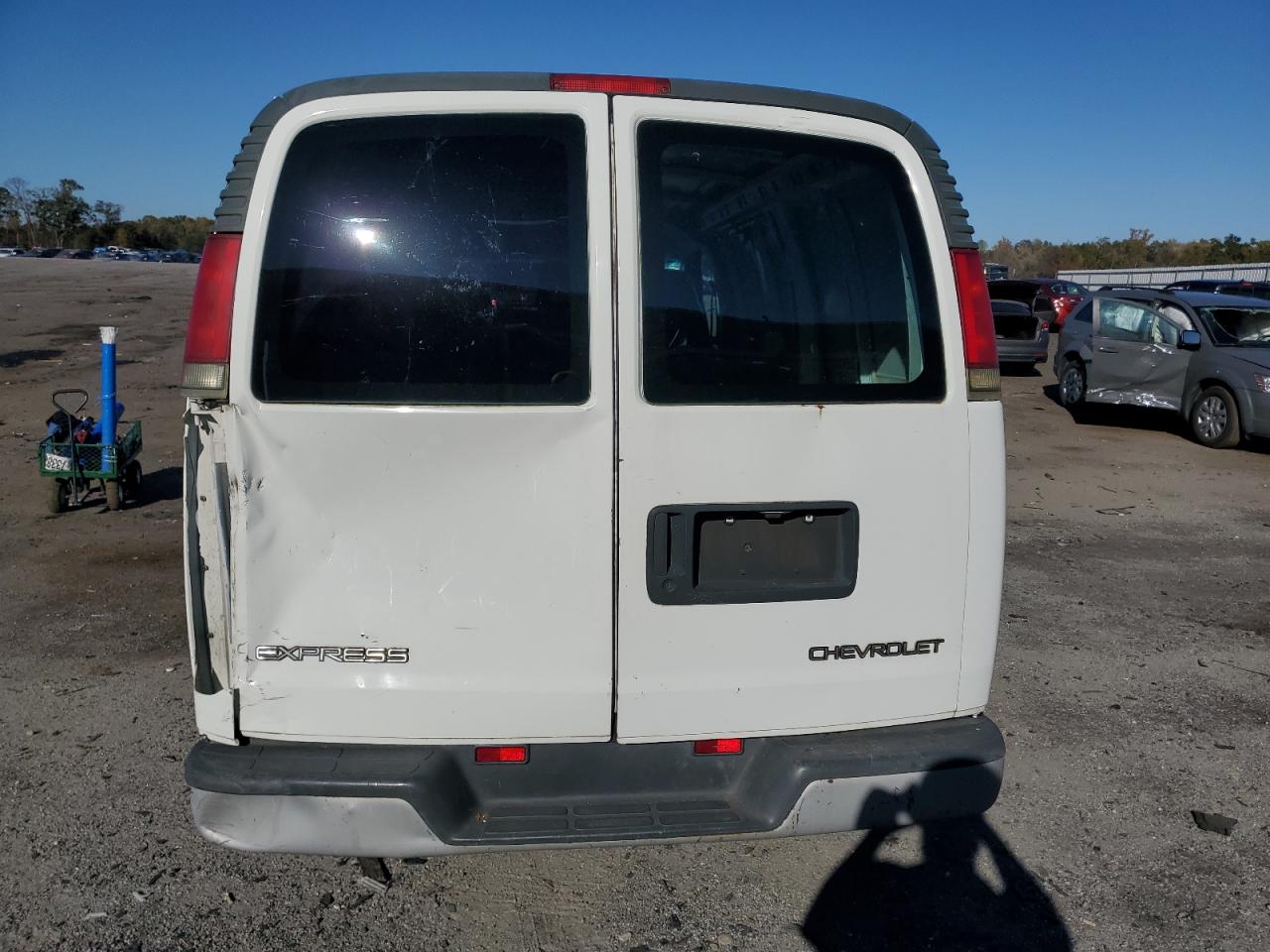 Photo 5 VIN: 1GCFG15W021178058 - CHEVROLET EXPRESS 