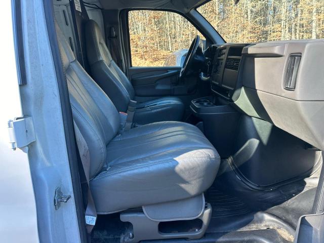 Photo 4 VIN: 1GCFG15X141170465 - CHEVROLET EXPRESS G1 