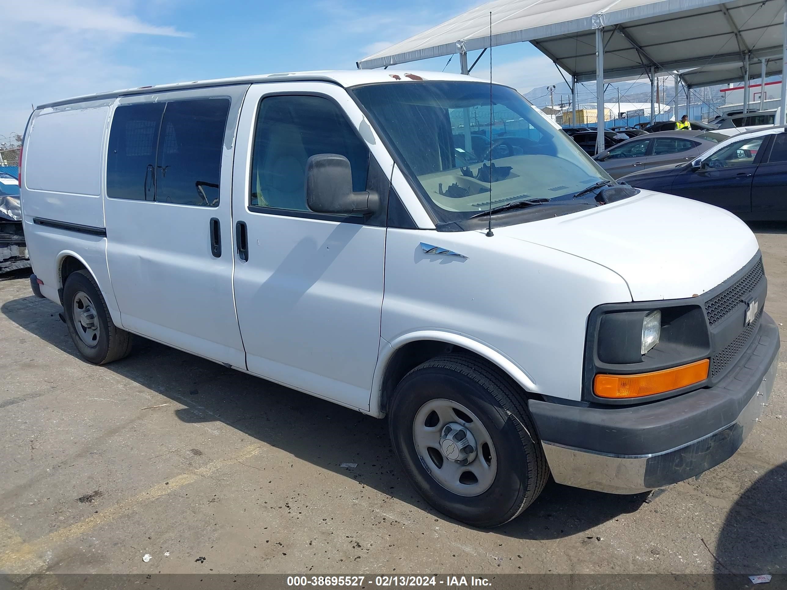 Photo 0 VIN: 1GCFG15X261191375 - CHEVROLET EXPRESS 