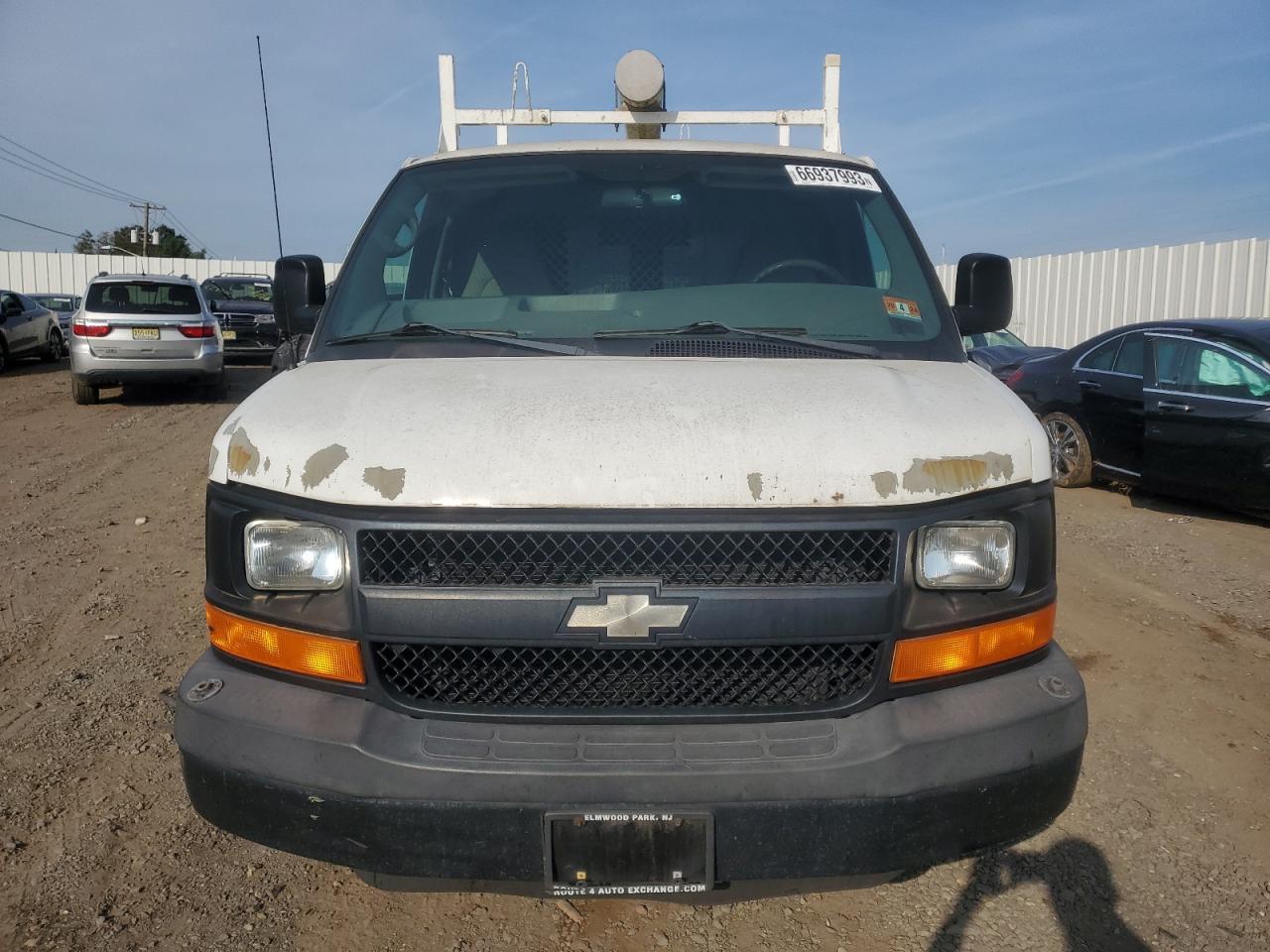 Photo 4 VIN: 1GCFG15X291140897 - CHEVROLET EXPRESS 