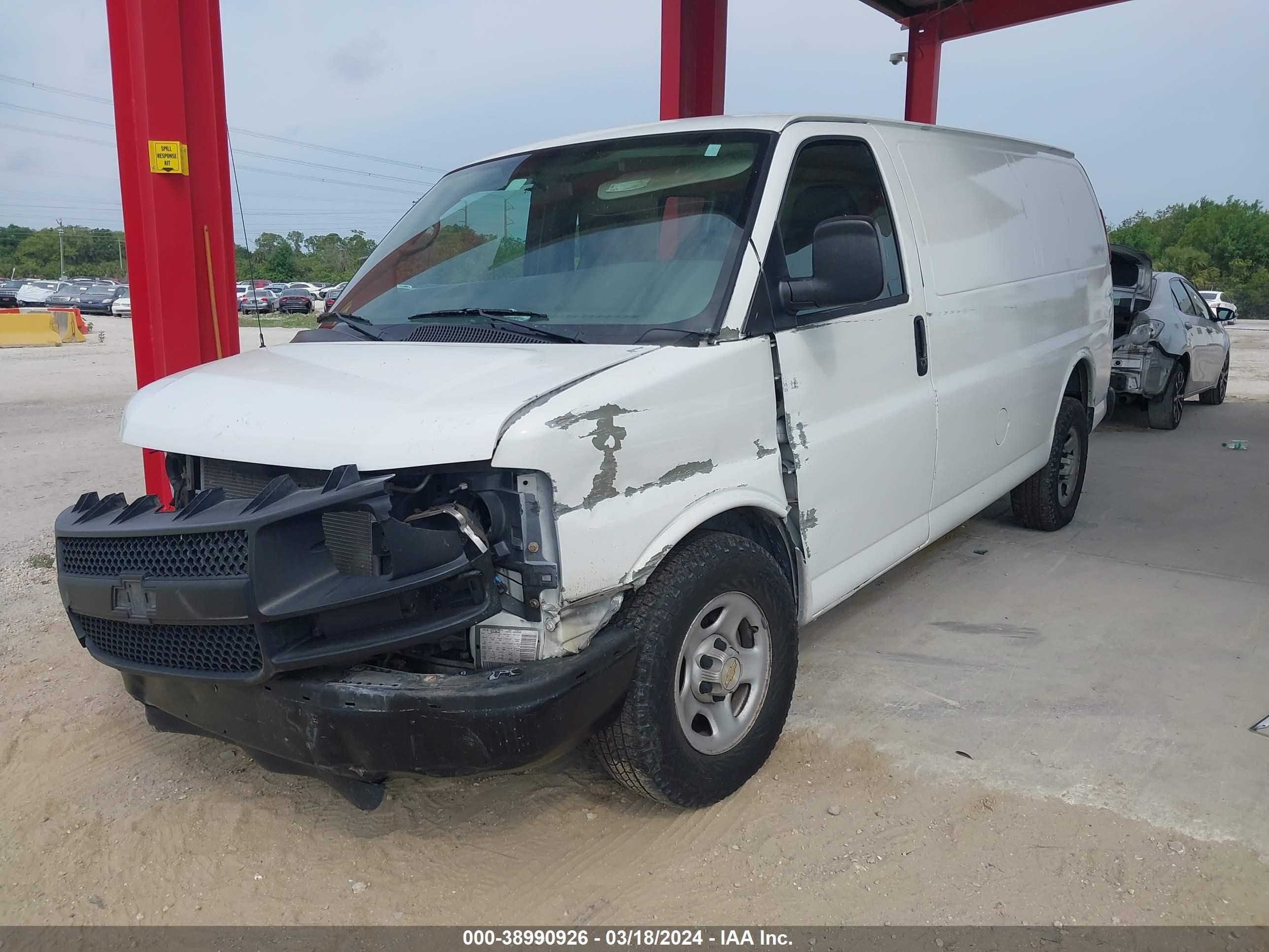 Photo 11 VIN: 1GCFG15X451179372 - CHEVROLET EXPRESS 