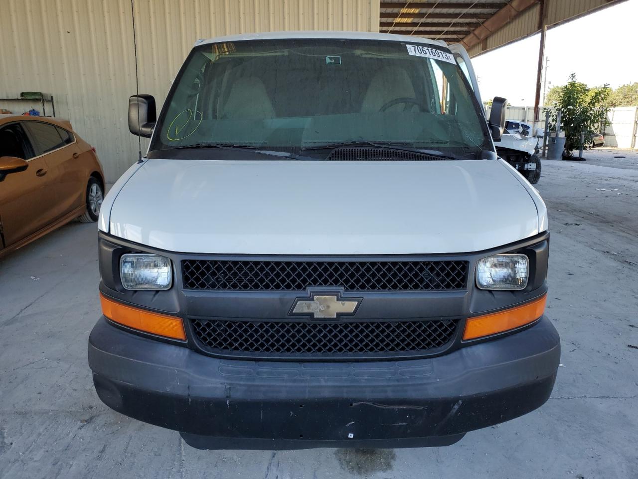 Photo 4 VIN: 1GCFG15X861150703 - CHEVROLET EXPRESS 