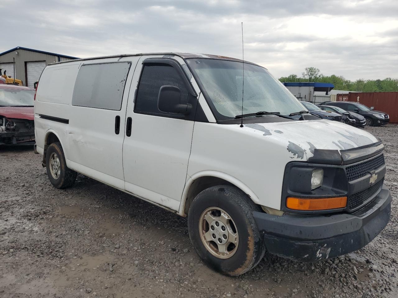 Photo 3 VIN: 1GCFG15X861238165 - CHEVROLET EXPRESS 