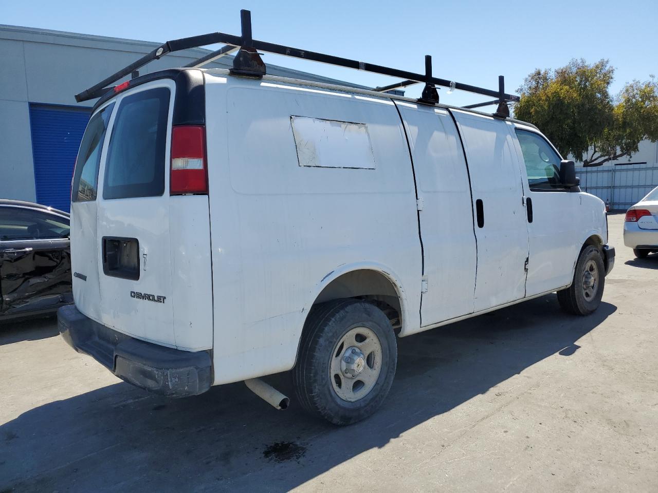 Photo 2 VIN: 1GCFG15XX51101730 - CHEVROLET EXPRESS 