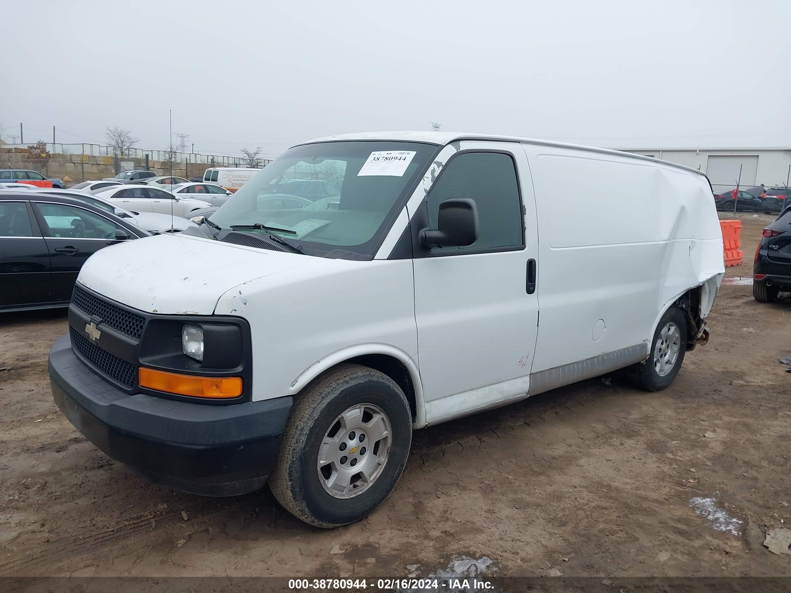 Photo 1 VIN: 1GCFG15XX51112808 - CHEVROLET EXPRESS 