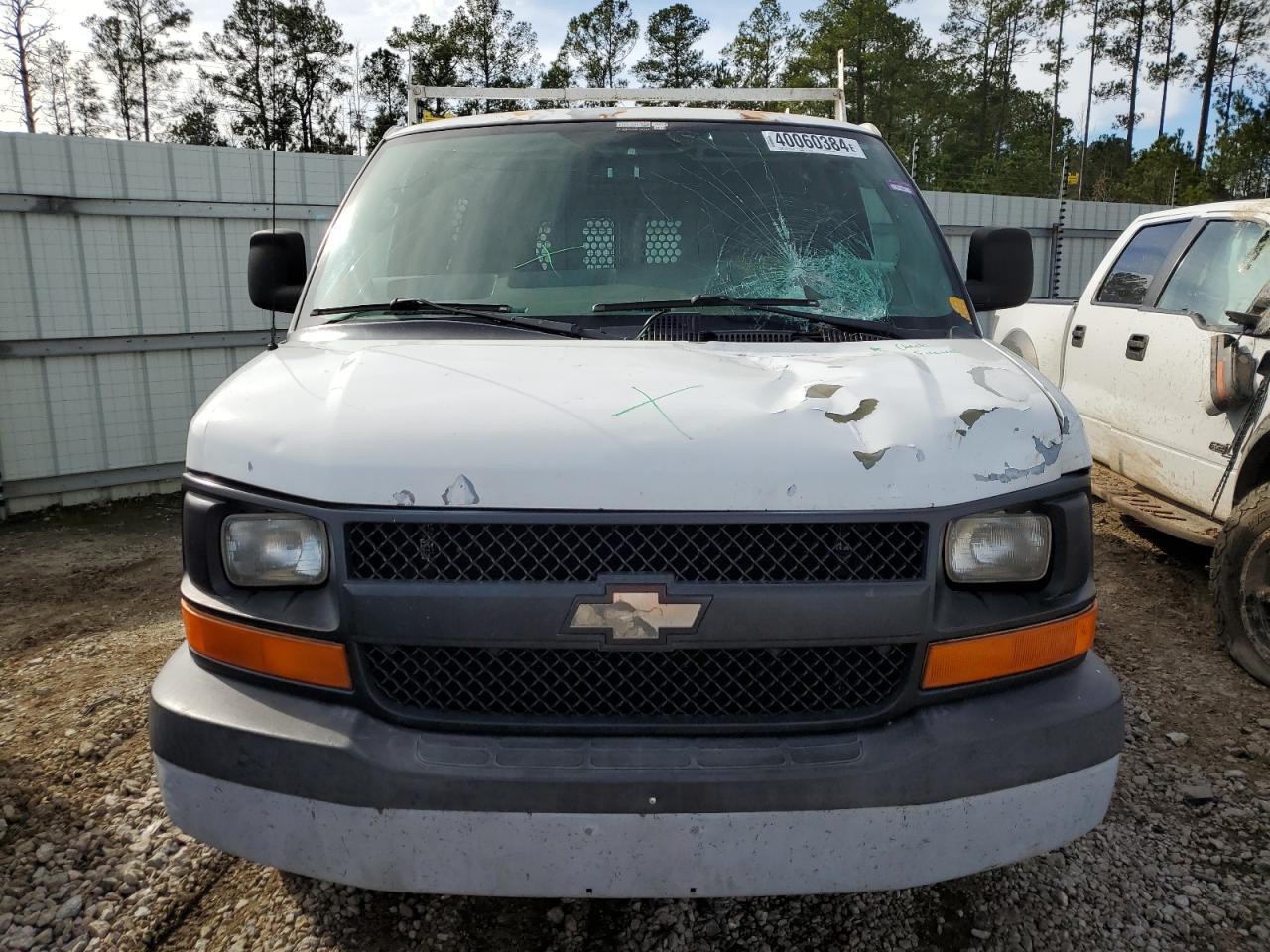 Photo 4 VIN: 1GCFG15XX51242412 - CHEVROLET EXPRESS 