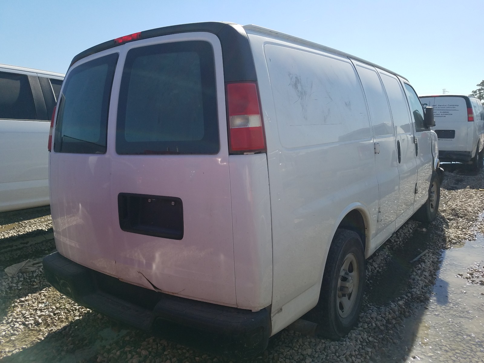 Photo 3 VIN: 1GCFG15XX71252635 - CHEVROLET EXPRESS G1 