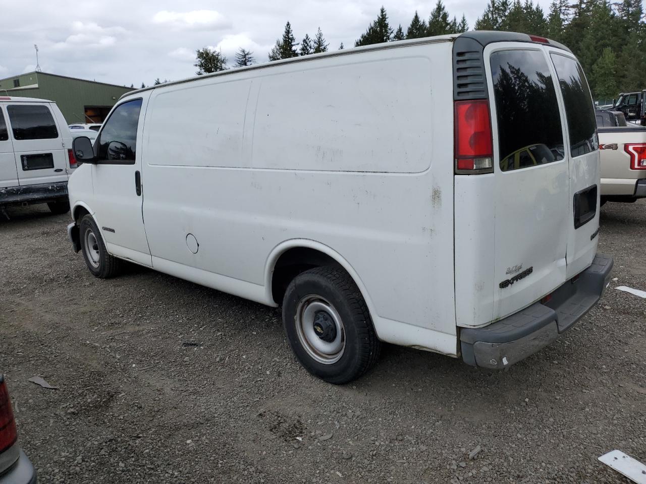 Photo 1 VIN: 1GCFG25M5Y1236226 - CHEVROLET EXPRESS 