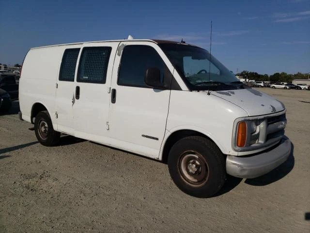 Photo 3 VIN: 1GCFG25W211133367 - CHEVROLET EXPRESS G2 