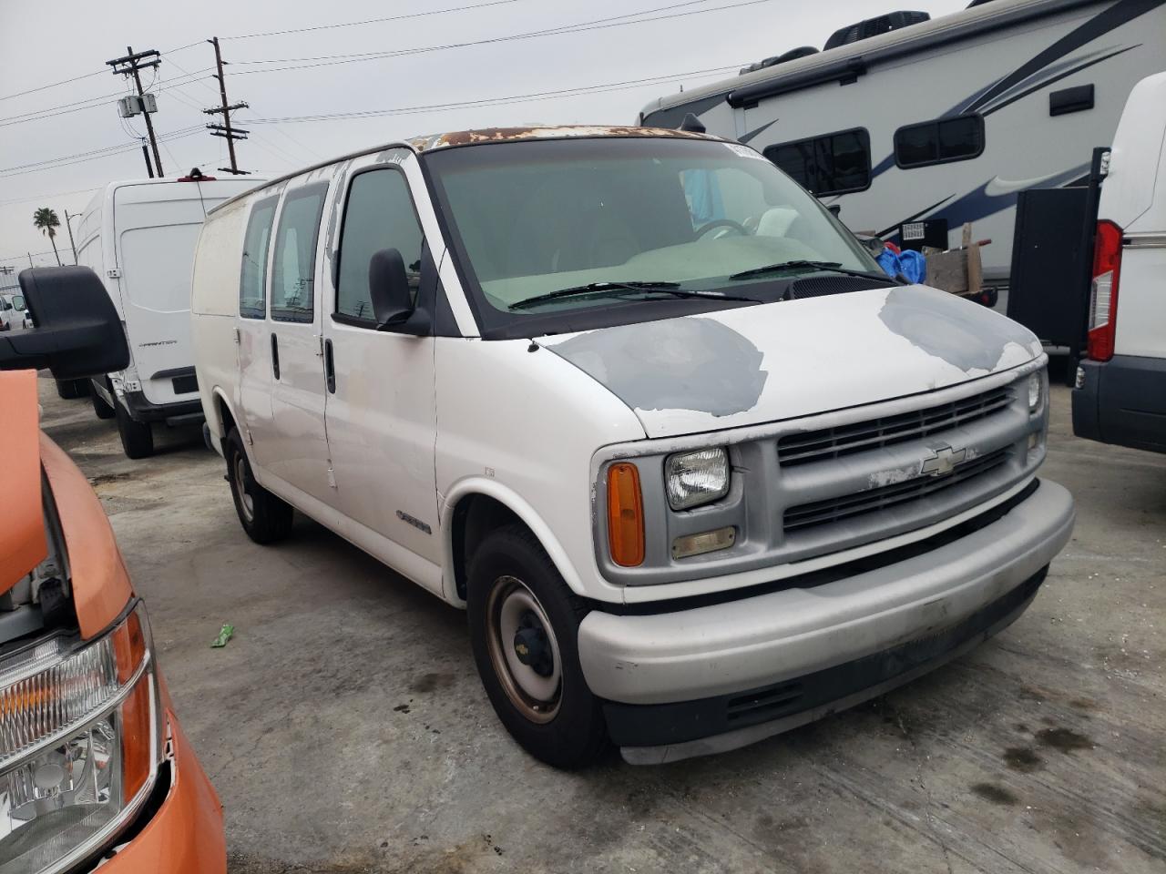 Photo 3 VIN: 1GCFG25W611110710 - CHEVROLET EXPRESS 