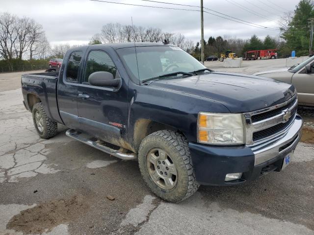 Photo 3 VIN: 1GCFK19Y17Z635544 - CHEVROLET SILVERADO 