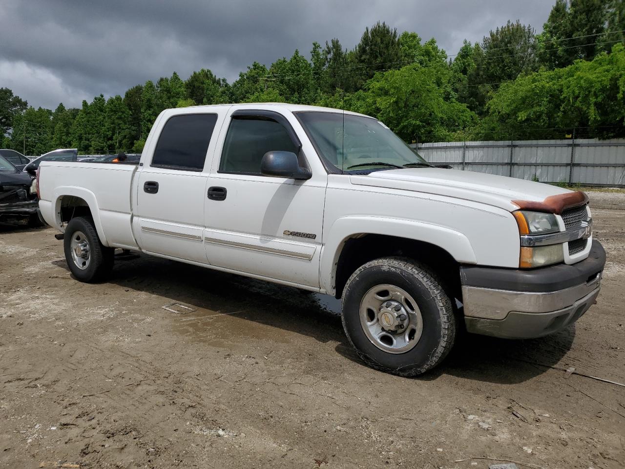 Photo 3 VIN: 1GCGC13U33F218008 - CHEVROLET SILVERADO 