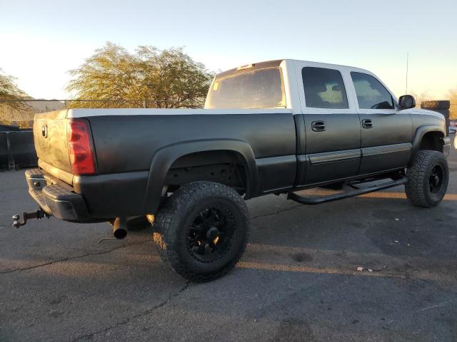 Photo 2 VIN: 1GCGC13U43F241300 - CHEVROLET SILVERADO 