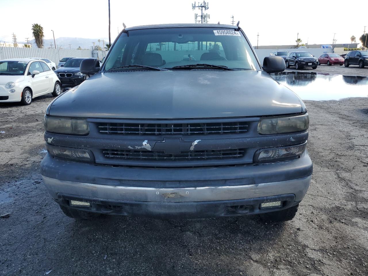 Photo 4 VIN: 1GCGC13U51F140036 - CHEVROLET SILVERADO 