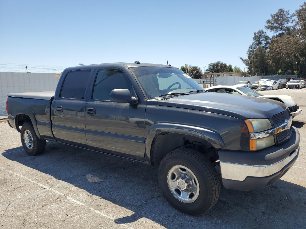 Photo 3 VIN: 1GCGC13U95F809821 - CHEVROLET SILVERADO 