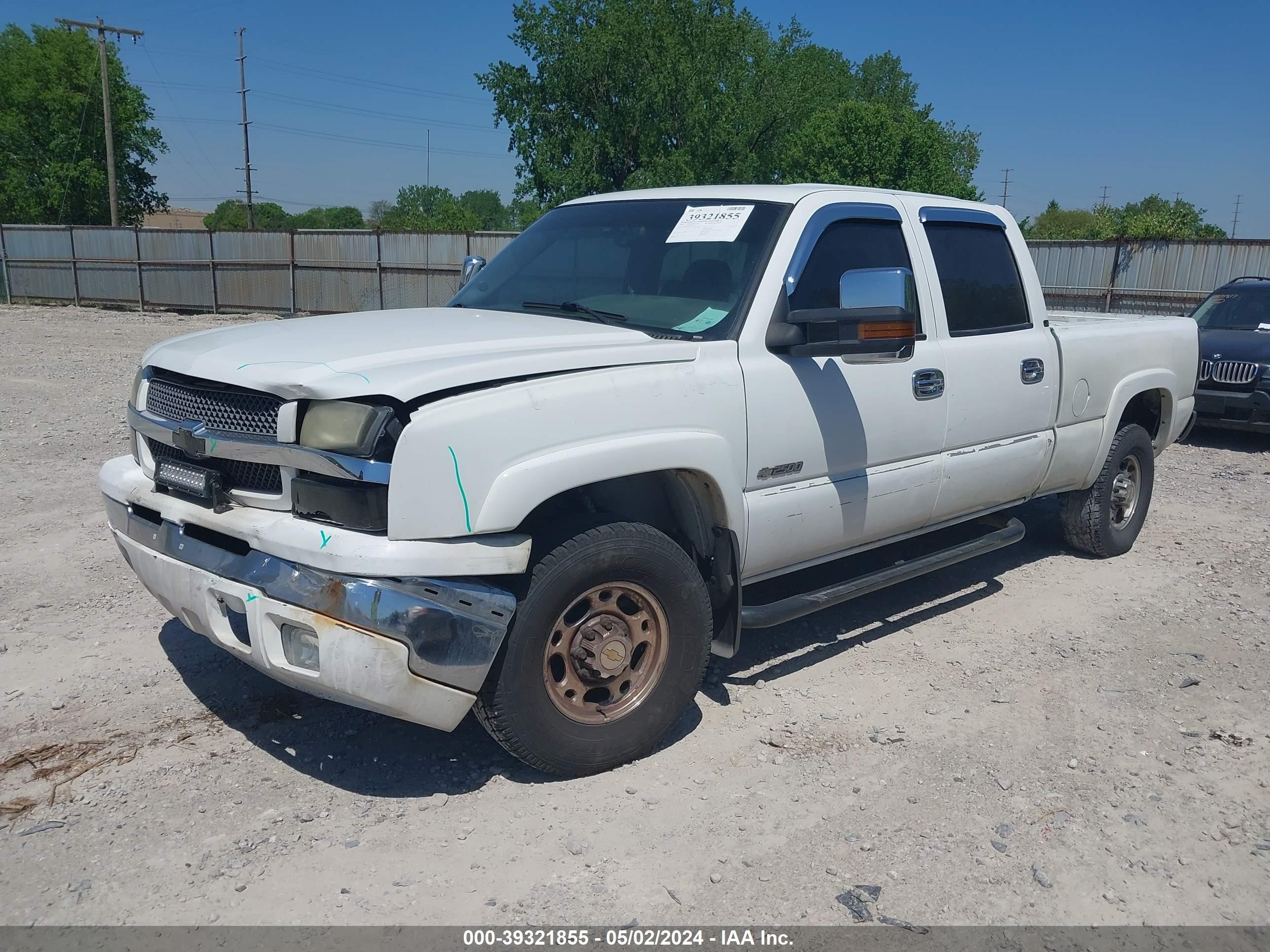 Photo 1 VIN: 1GCGC23U04F201335 - CHEVROLET SILVERADO 