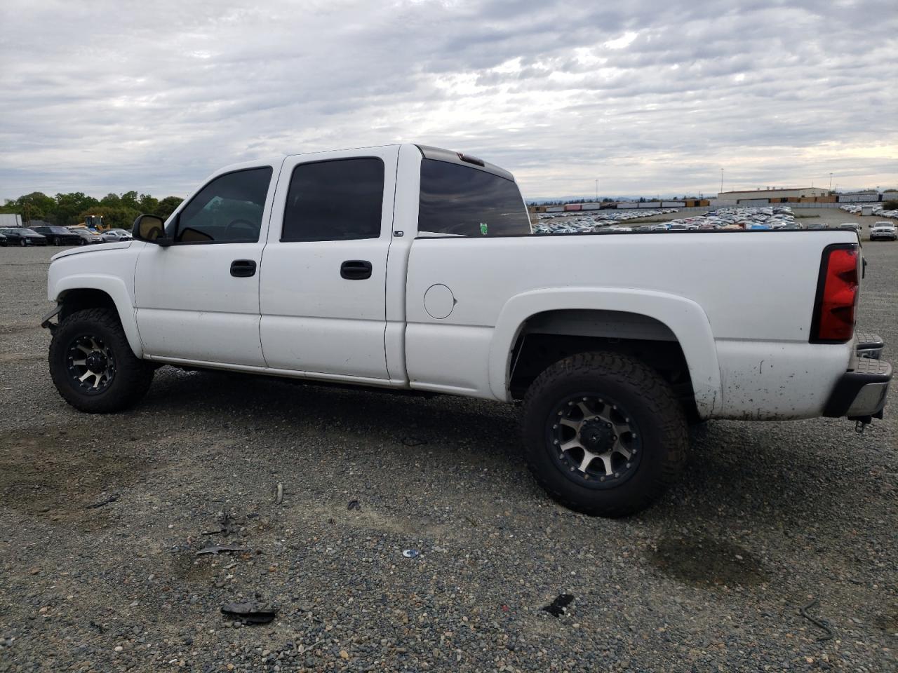 Photo 1 VIN: 1GCGC23U94F177522 - CHEVROLET SILVERADO 