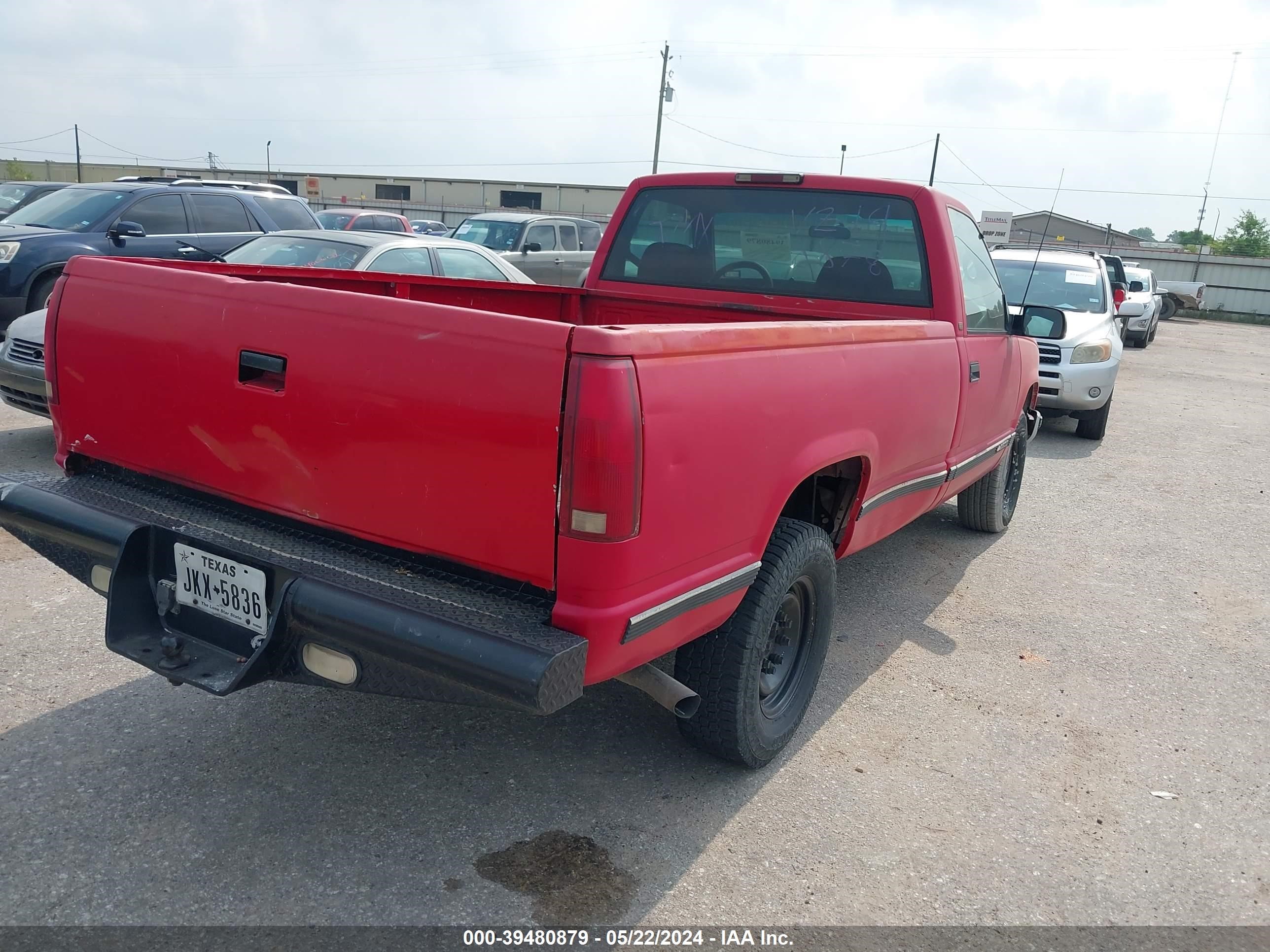 Photo 3 VIN: 1GCGC24R7VZ198878 - CHEVROLET SILVERADO 