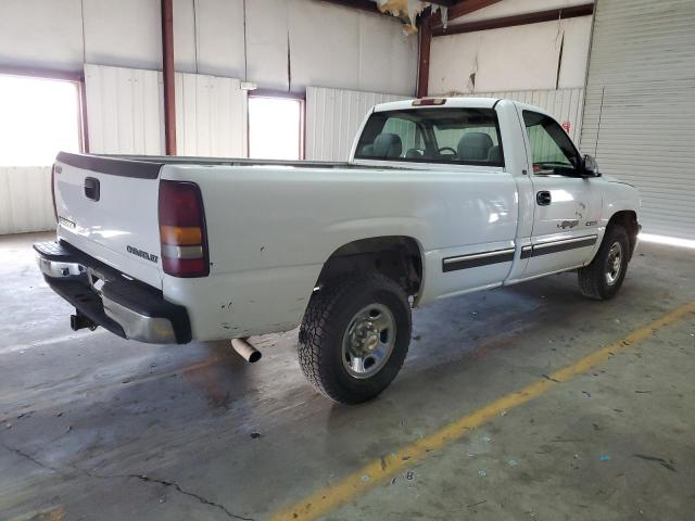 Photo 2 VIN: 1GCGC24U0YE138313 - CHEVROLET SILVERADO 