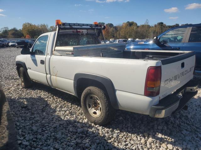 Photo 1 VIN: 1GCGC24U82Z308661 - CHEVROLET SILVERADO 