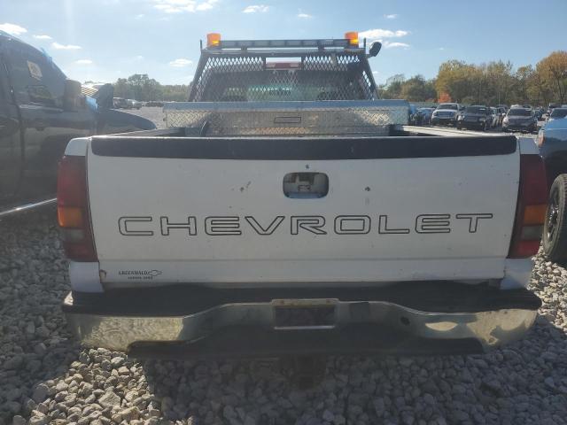 Photo 5 VIN: 1GCGC24U82Z308661 - CHEVROLET SILVERADO 