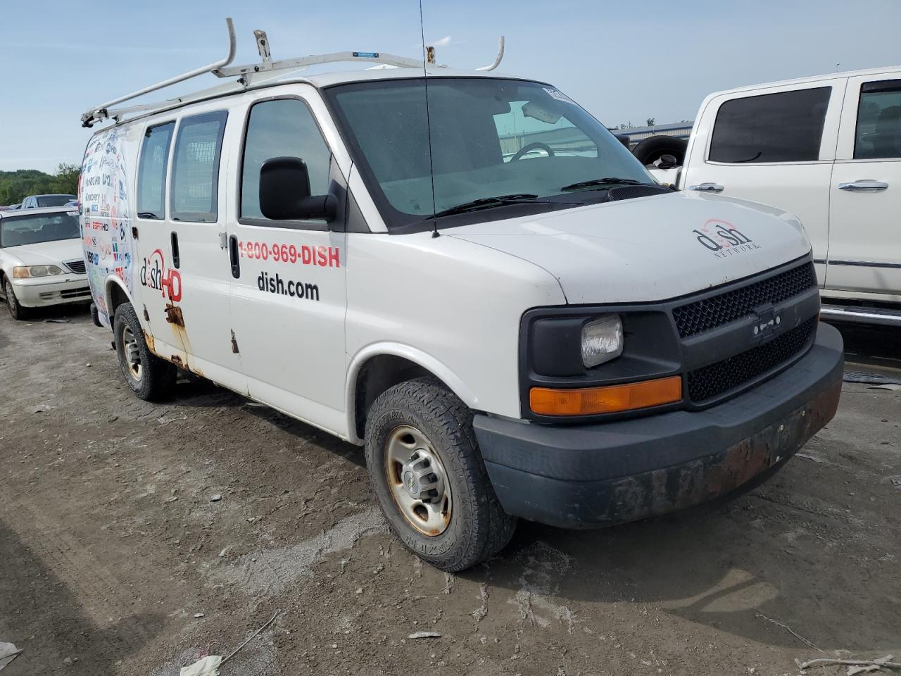 Photo 3 VIN: 1GCGG25C381172425 - CHEVROLET EXPRESS 