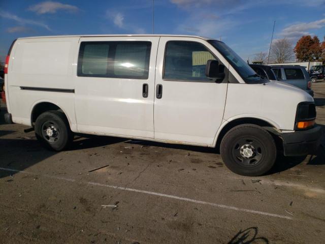 Photo 3 VIN: 1GCGG25C481140356 - CHEVROLET EXPRESS 