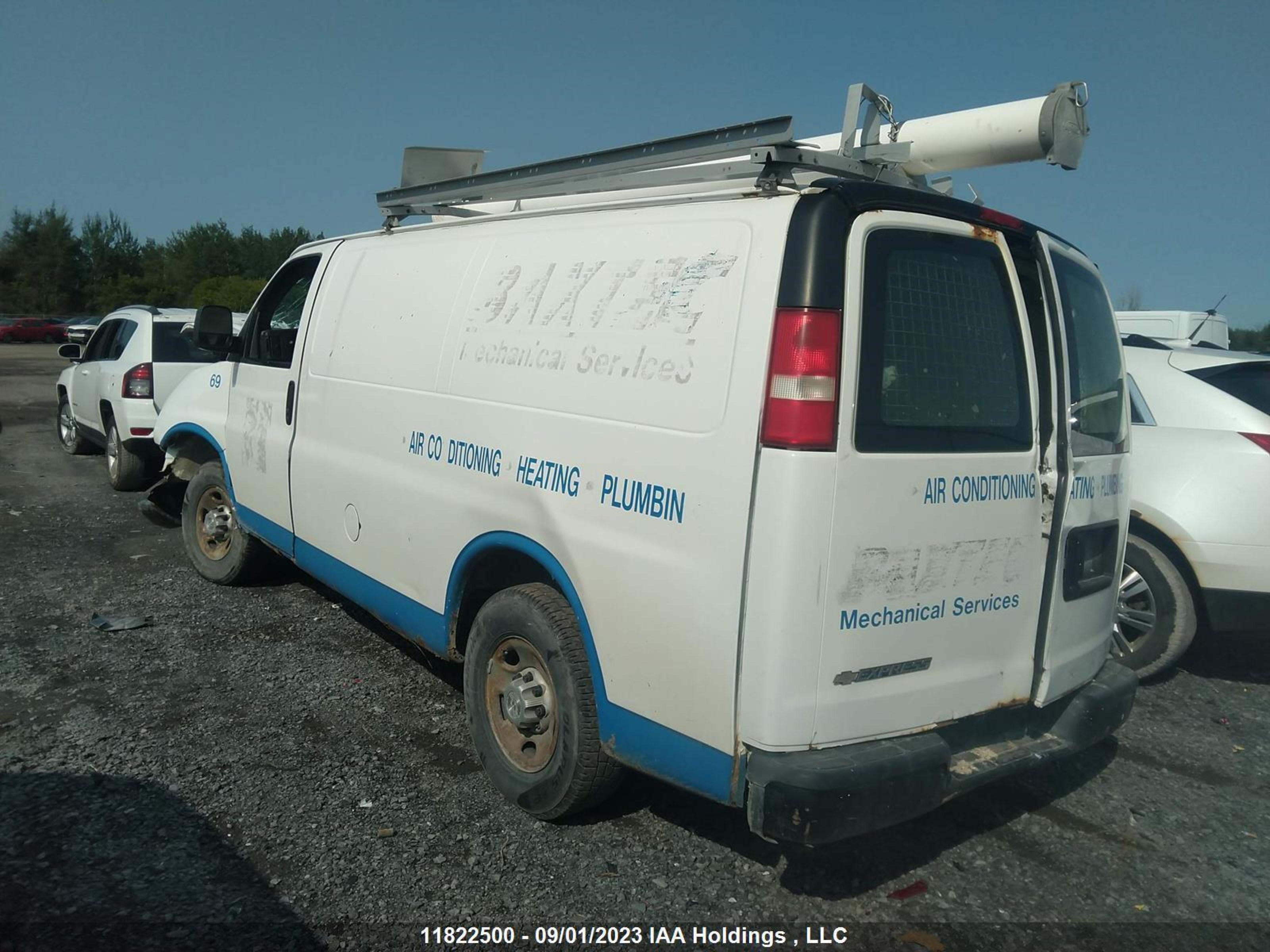 Photo 2 VIN: 1GCGG25C691114228 - CHEVROLET EXPRESS 