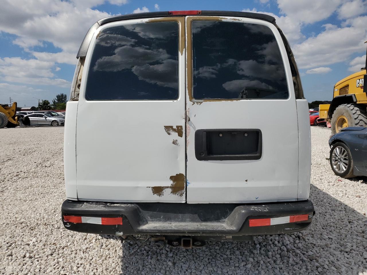 Photo 5 VIN: 1GCGG25C881144362 - CHEVROLET EXPRESS 