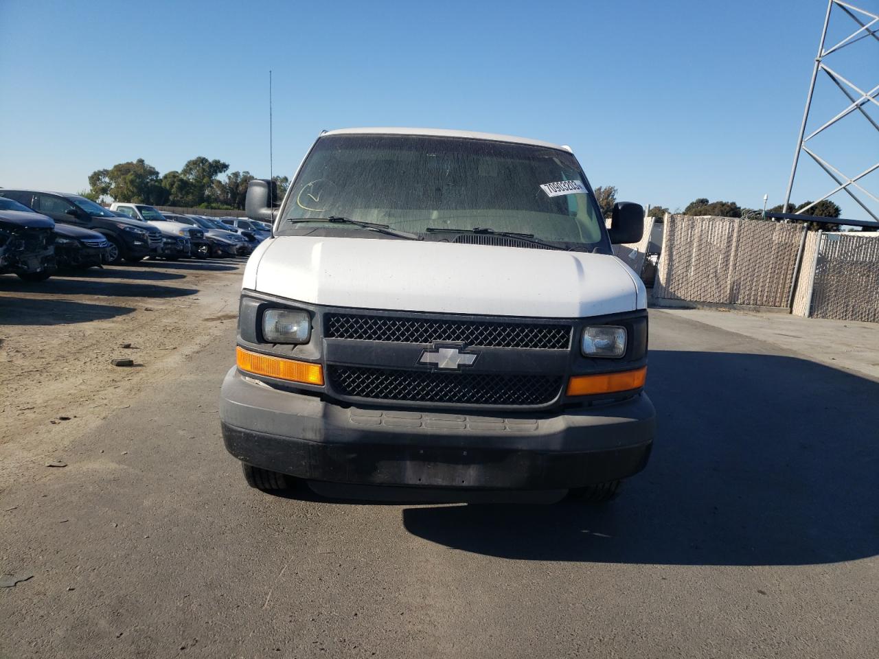 Photo 4 VIN: 1GCGG25CX81215691 - CHEVROLET EXPRESS 