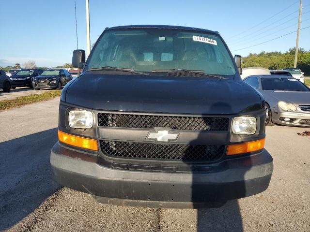 Photo 4 VIN: 1GCGG25CX91110800 - CHEVROLET EXPRESS G2 