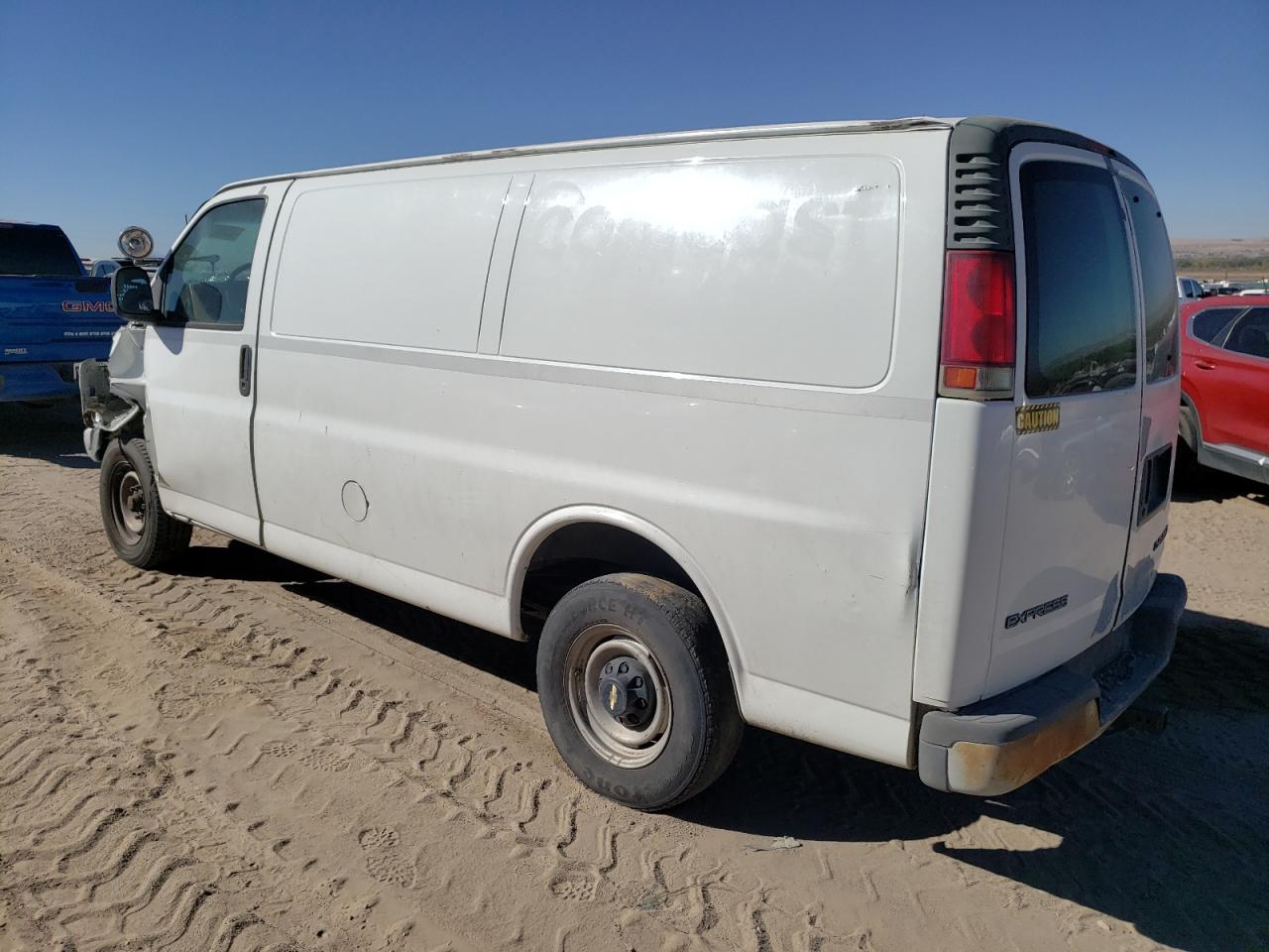 Photo 1 VIN: 1GCGG25R1Y1266338 - CHEVROLET EXPRESS 