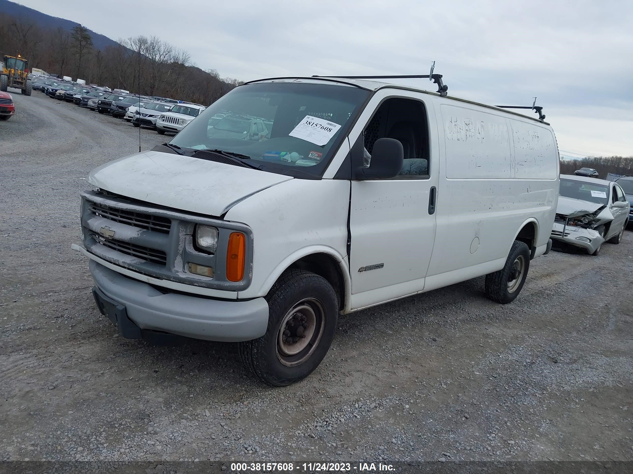 Photo 1 VIN: 1GCGG25R921145130 - CHEVROLET EXPRESS 