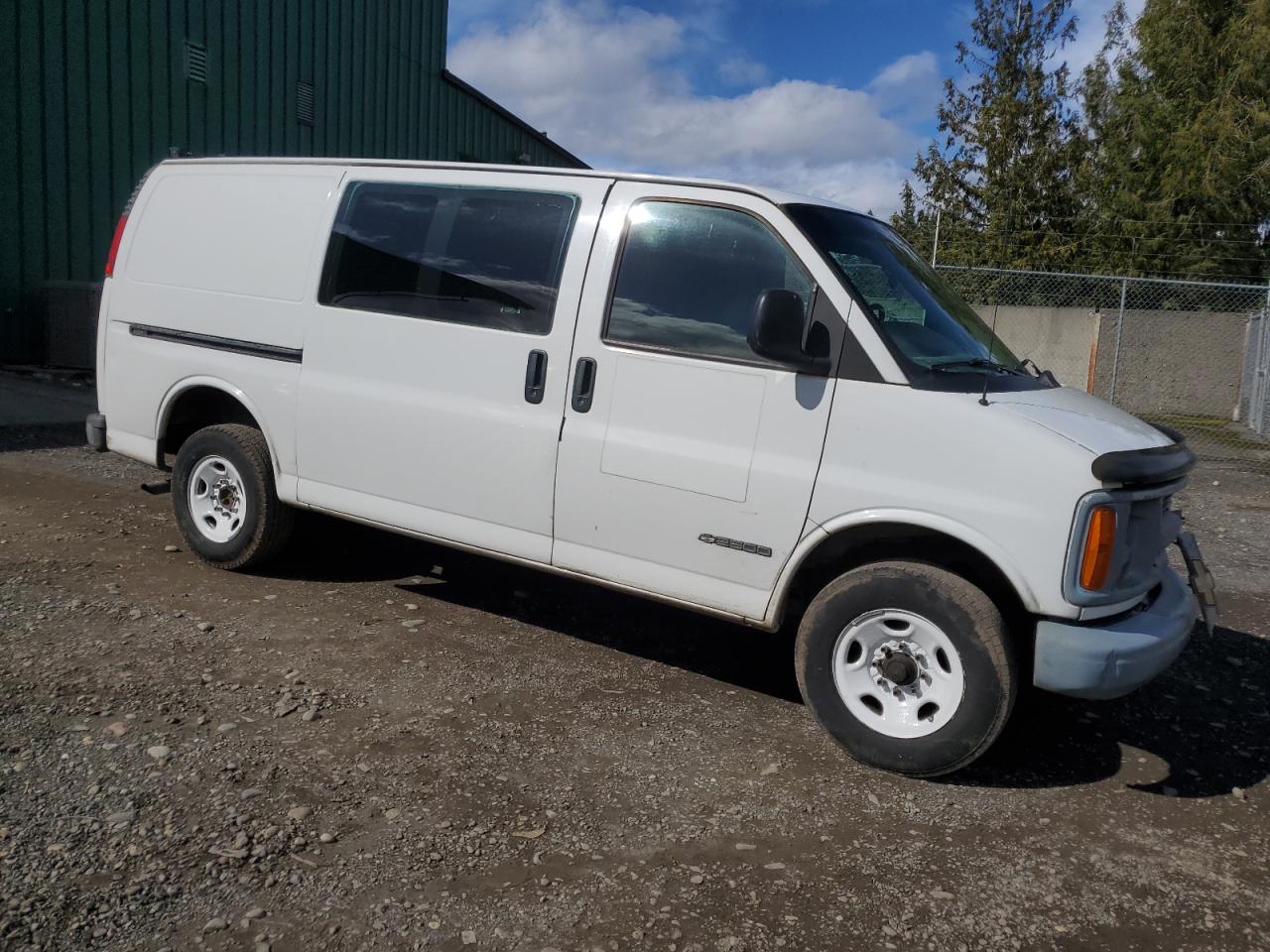 Photo 3 VIN: 1GCGG25RX21168254 - CHEVROLET EXPRESS 