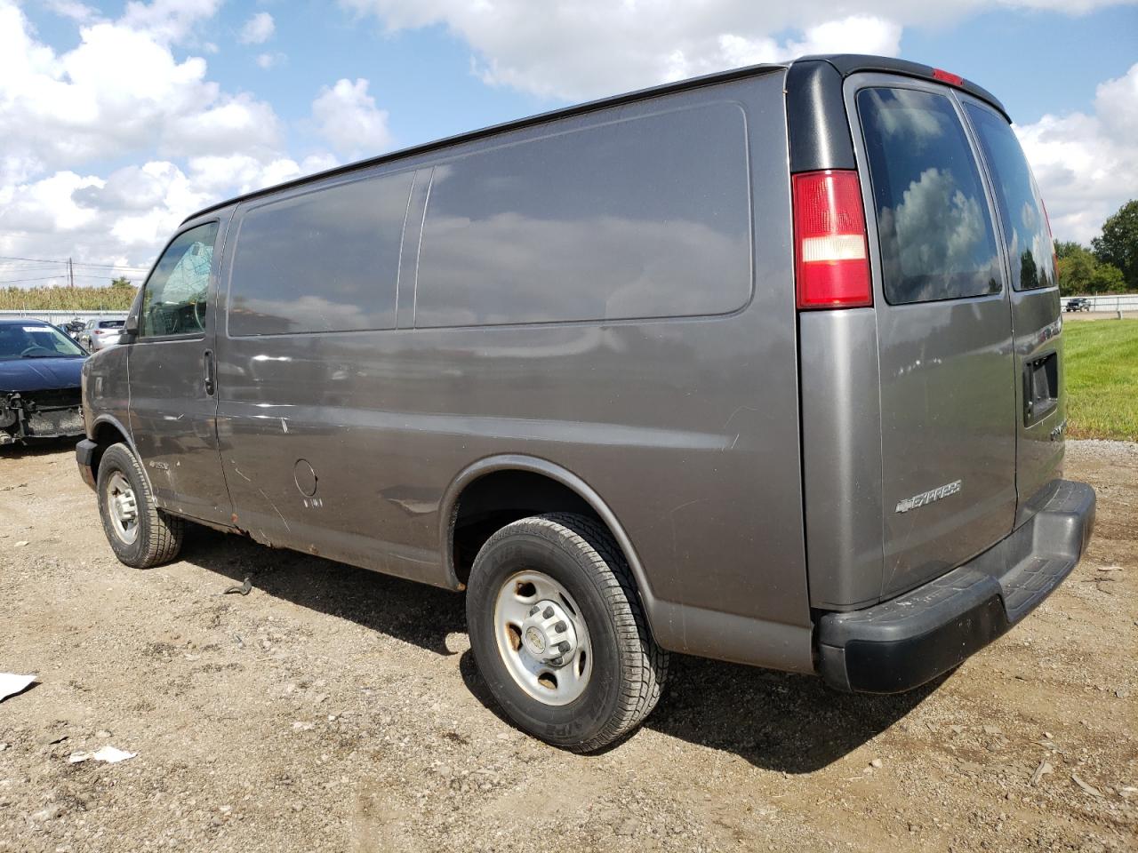 Photo 1 VIN: 1GCGG25U461106942 - CHEVROLET EXPRESS 