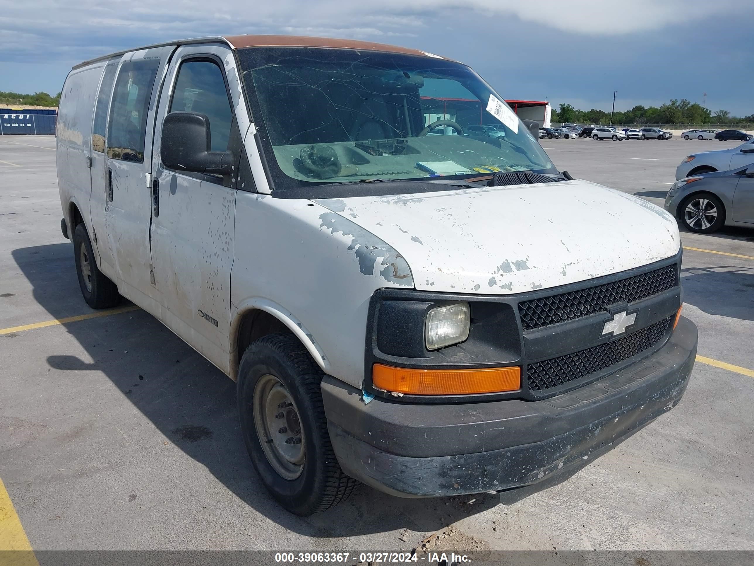 Photo 0 VIN: 1GCGG25U831116272 - CHEVROLET EXPRESS 