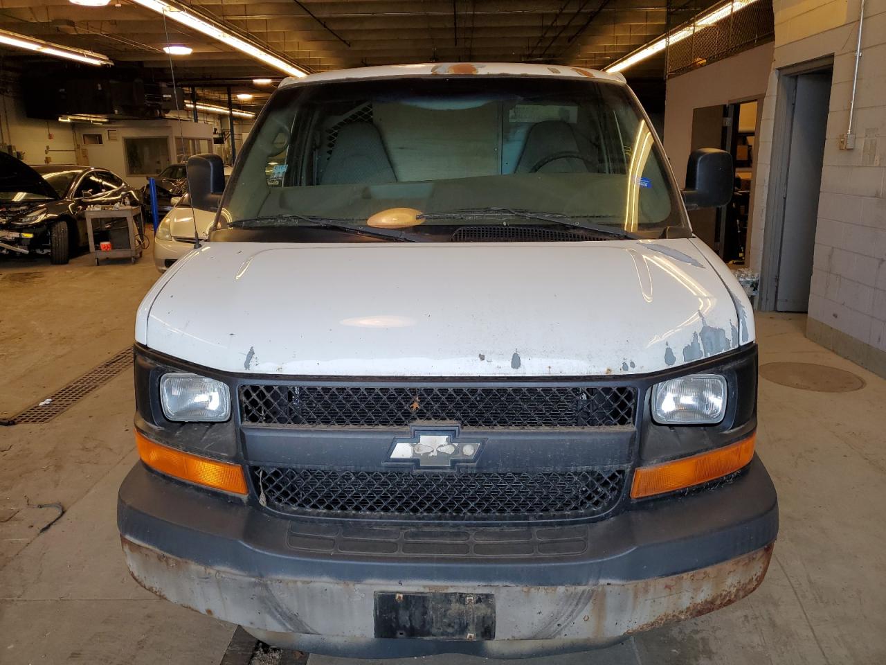 Photo 4 VIN: 1GCGG25UX41120857 - CHEVROLET EXPRESS 