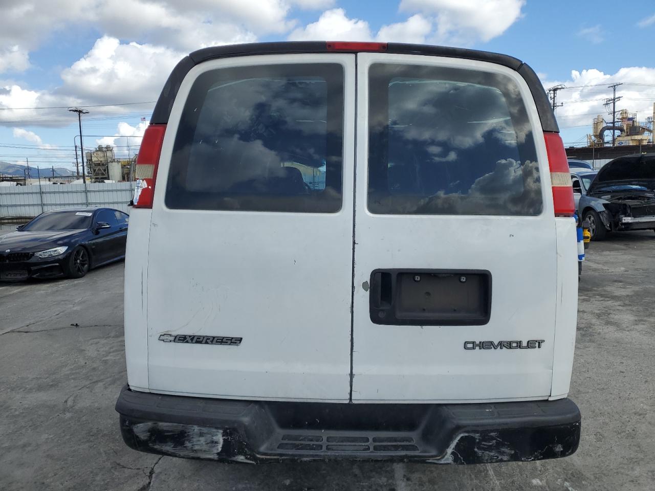 Photo 5 VIN: 1GCGG25V051183508 - CHEVROLET EXPRESS 