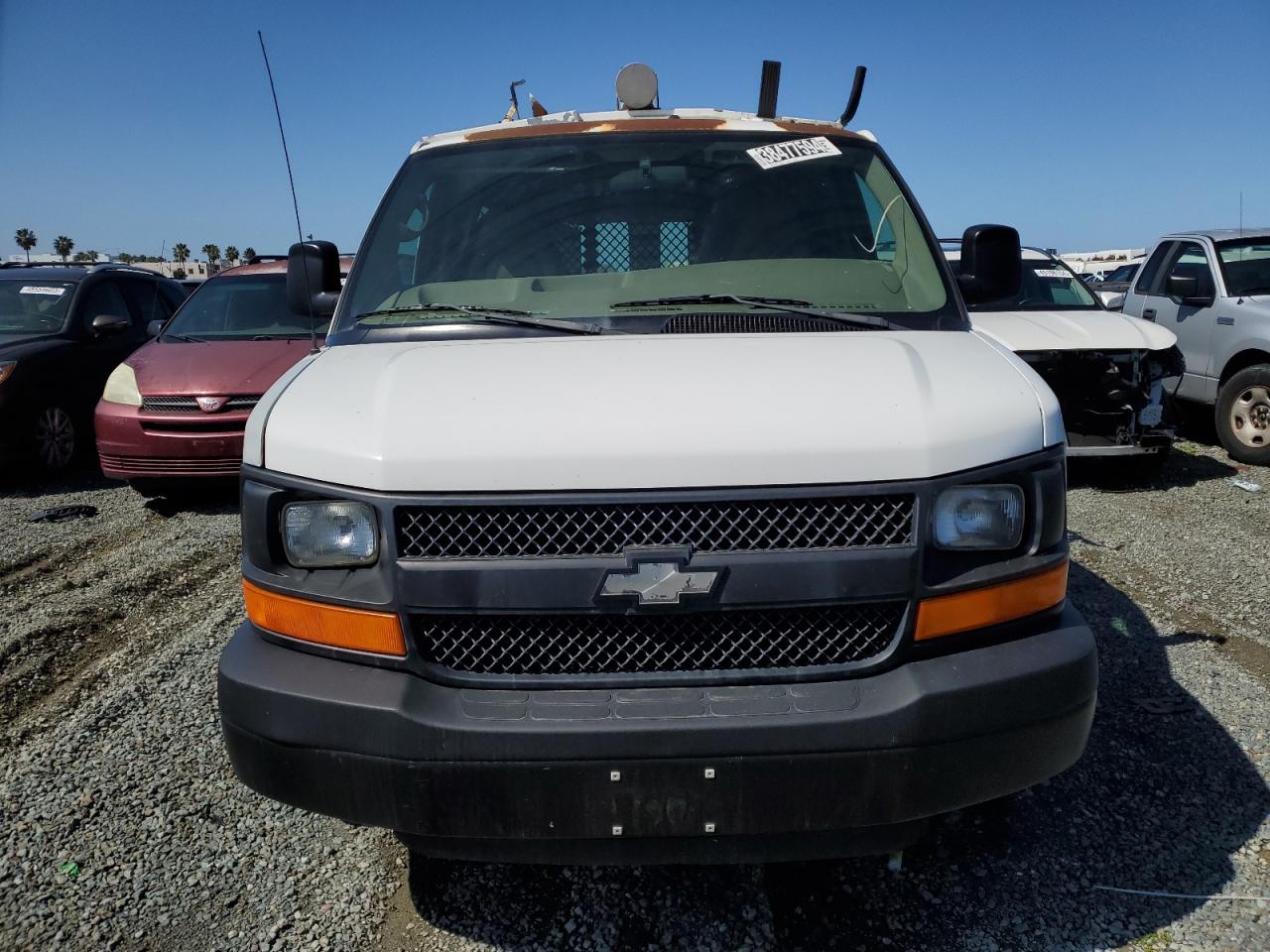 Photo 4 VIN: 1GCGG25V061185390 - CHEVROLET EXPRESS 